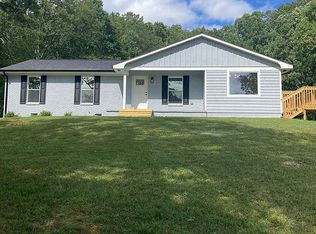 290 Park Hills Dr, Morehead, KY 40351