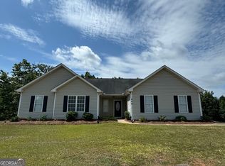 469 Old Tree Dr, Jackson, GA 30233