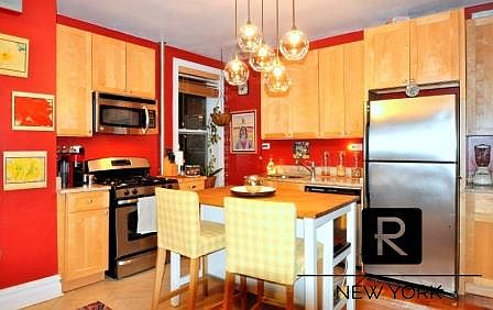 5th image of 811 Walton Ave APT C17