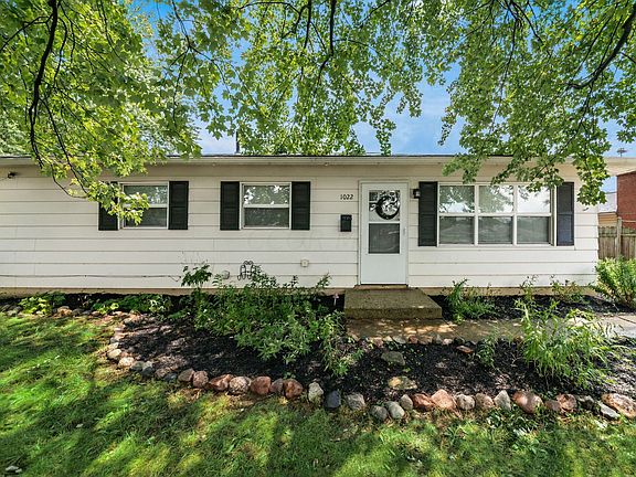 2nd image of 1022 Pleasant Dr