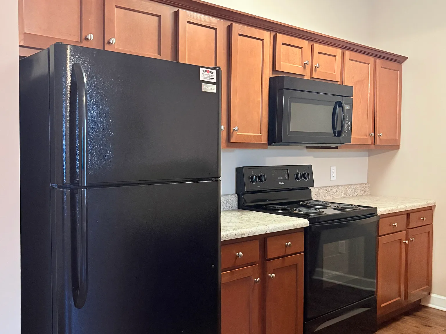 2 bed, 2.5 bath, 1331 sqft, $1,195 — Photo 4
