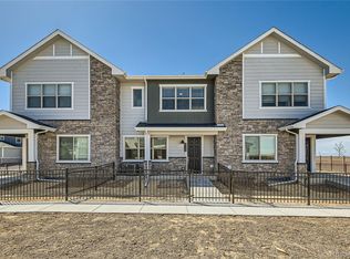 27652 E 1st Ave, Aurora, CO 80018