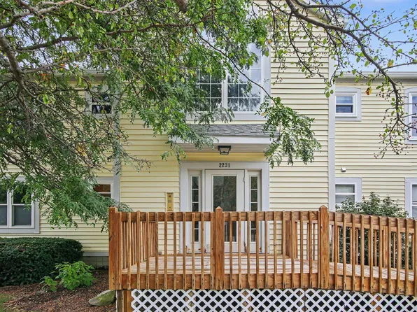 2231 S Huron Pkwy APT 2, Ann Arbor, MI 48104
