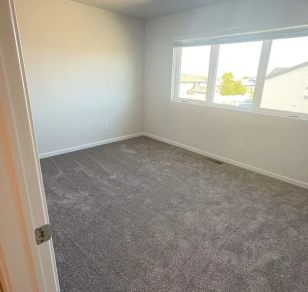 131 Marshall Loop — Photo 9
