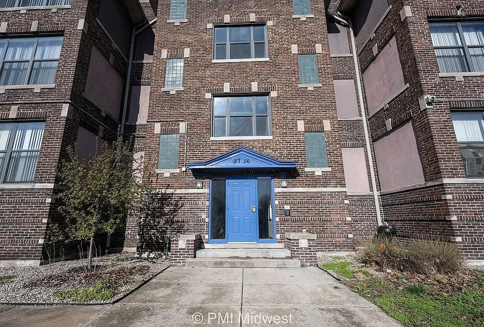 3736 N Meridian St