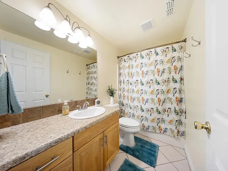 260 W 210 South Cir — Photo 23