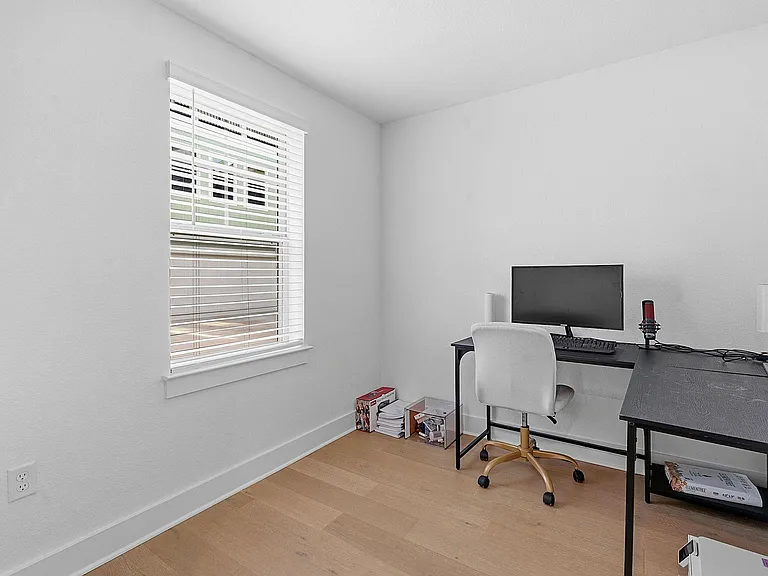 6312 Stockman Dr #4 — Photo 16