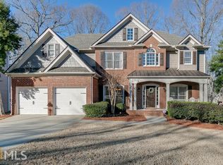 898 Summer Forest Dr, Suwanee, GA 30024