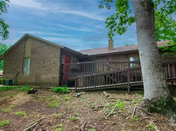 4 Bridgecrest Dr, Phenix City, AL 36867