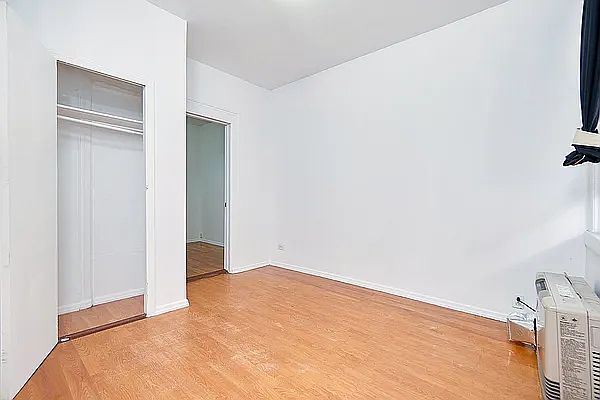 1st image of 572 E New York Ave #2F