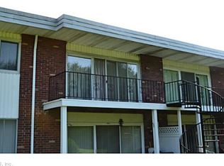 34 Candlewood Lake Rd N, New Milford, CT 06776