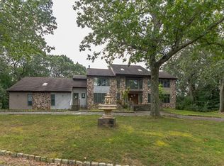 3 Lakeview Dr #D, Millstone Township, NJ 08535