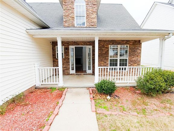 5th image of 79 Harbour Lake Dr