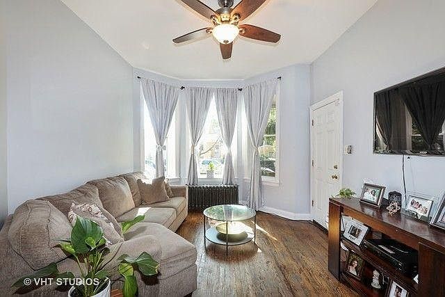 1st image of 3613 S Leavitt St #1