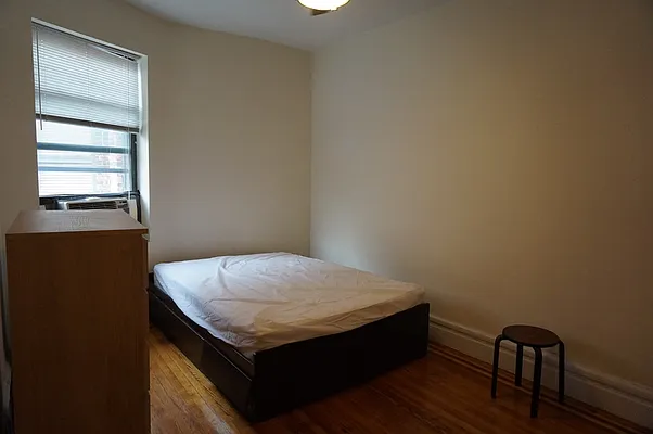 Rented by Corcoran | media 14
