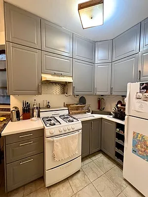 Rented by Corcoran | media 9