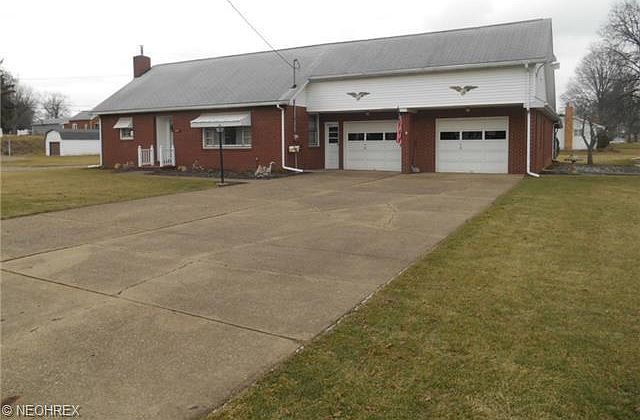 1st image of 317 9th St SW