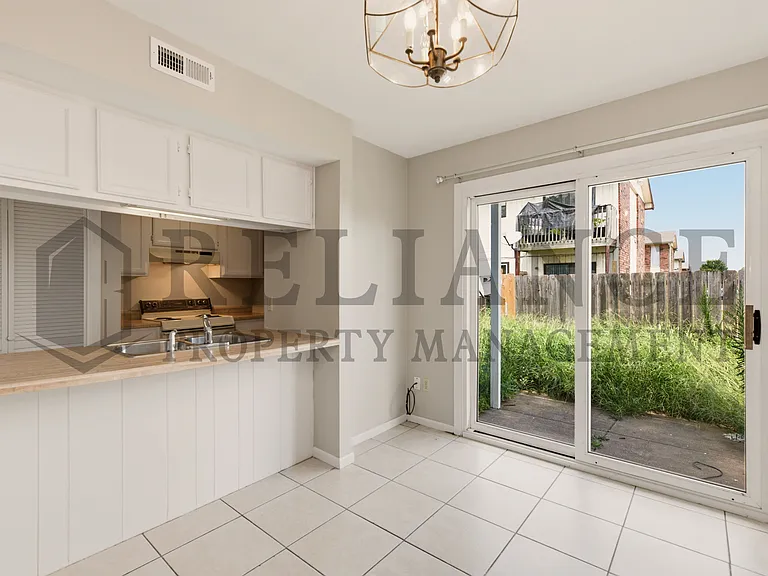 7302-3 W Douglas Ave — Photo 16
