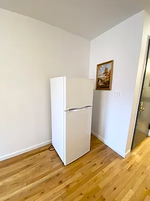 Rented by MOTION New York | media 17