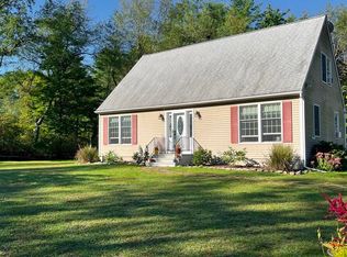592 Polikoff Rd, Sheffield, MA 01257