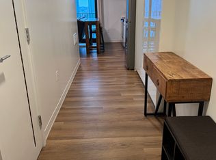 987 Queen St #2011, Honolulu, HI 96814