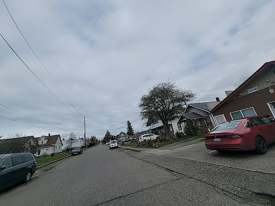 2nd image of 2008 Iron St