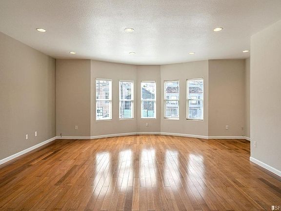 5th image of 1252 Hollister Ave