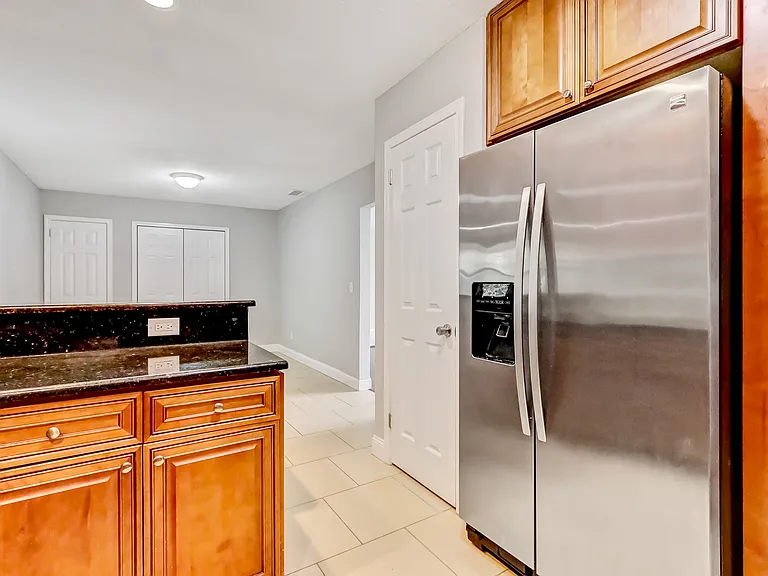 5761 Lake Lucina Dr S — Photo 13