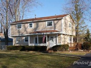 1840 Alsdorf Ave, Rochester Hills, MI 48309