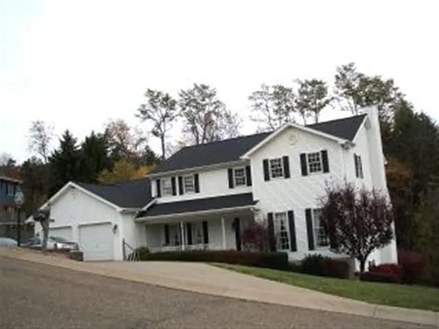 123 Glenn Ave photo 1
