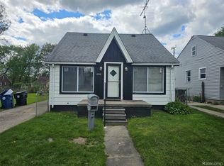 15369 Leona Dr, Redford, MI 48239