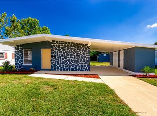 6562 S West Shore Cir, Tampa, FL 33616