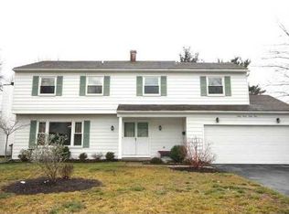 6361 Wedgewood Dr, Sylvania, OH 43560