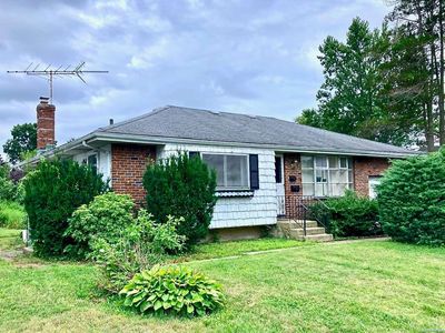 272 Central Park Road, Plainview, NY, 11803