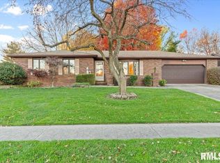 105 S Oxford Rd, Springfield, IL 62704