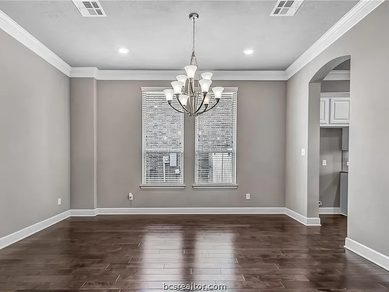 3461 Lockett Hall Cir — Photo 3
