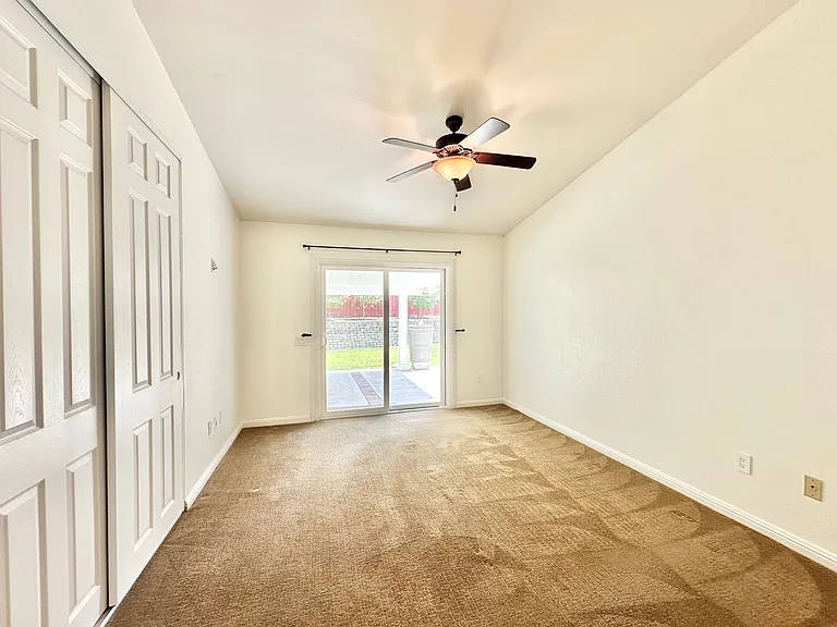 1415 Henshaw Rd — Photo 33