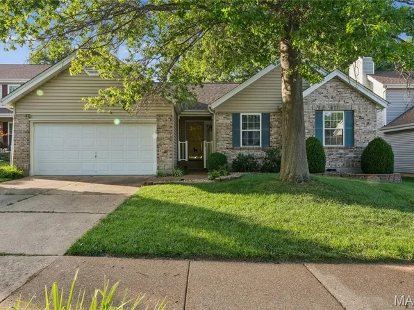 16423 Laurel Park Ct, Grover, MO 63040