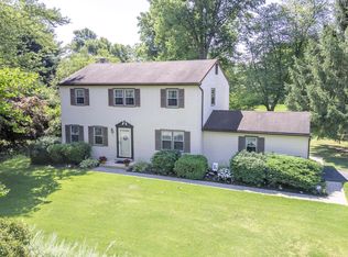 7 Raleigh Dr, Downingtown, PA 19335