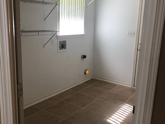 3rd image of 1754 Beachside Dr