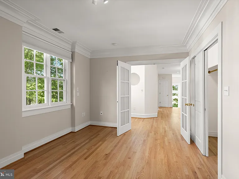 5104 Scarsdale Rd — Photo 46