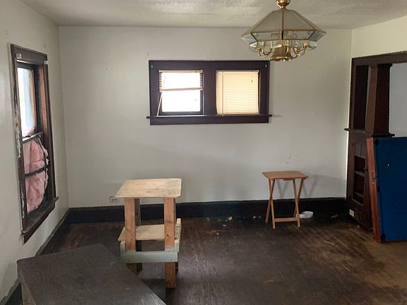 3rd image of 1290 Lakeshore Blvd