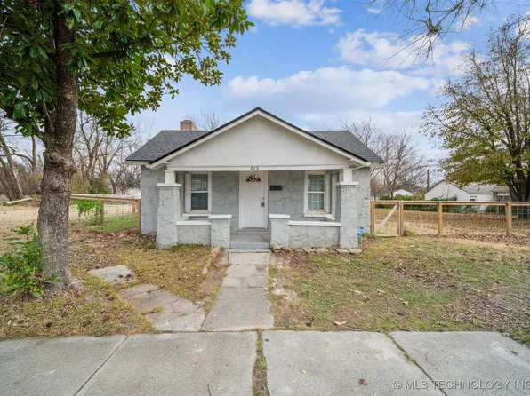212 K St NW, Miami, OK 74354