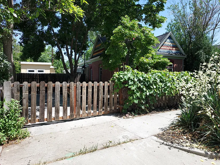 377 E Coatsville Ave — Photo 29