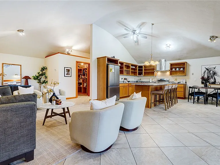 2654 Whalen Rd — Photo 19