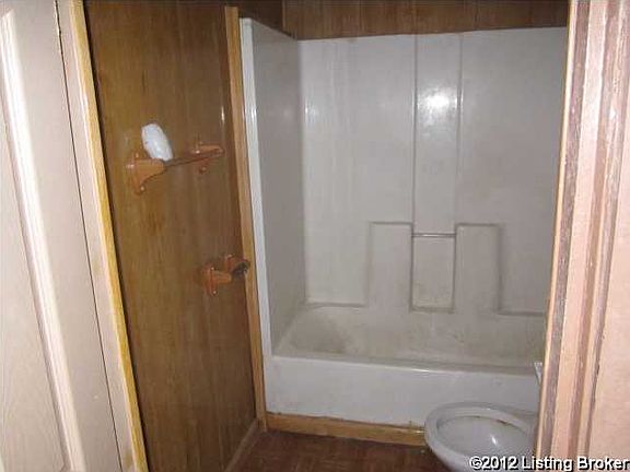 4th image of 1705 Garland Ave