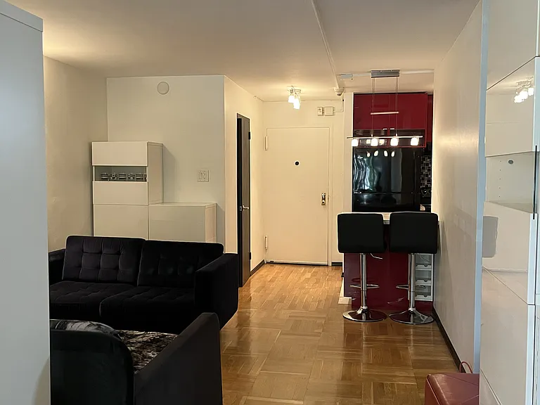 100 York St #3-M — Photo 5