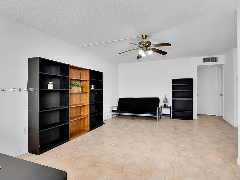 12590 NE 16th Ave #208 — Photo 4