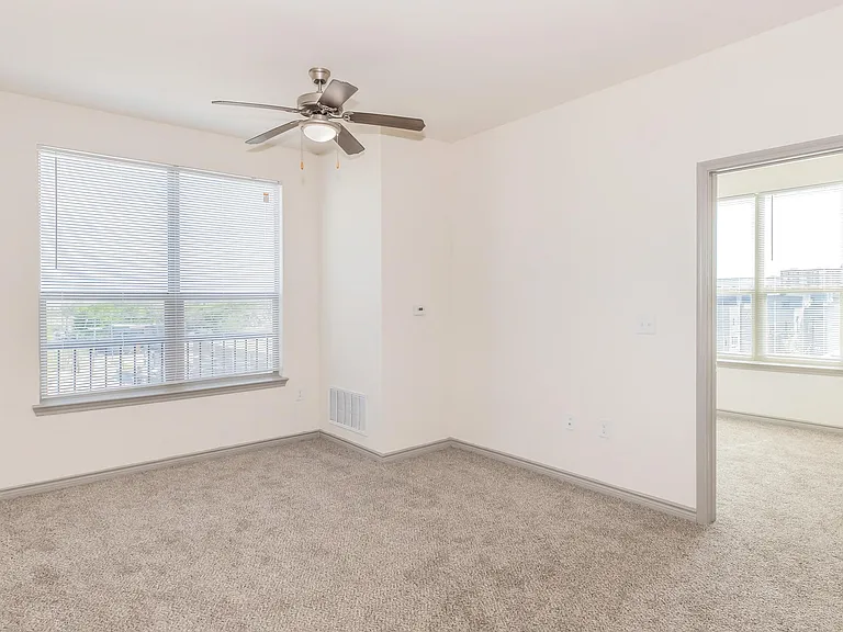The Belleview — Photo 41