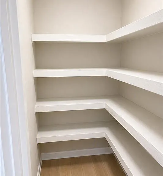 walk in pantry